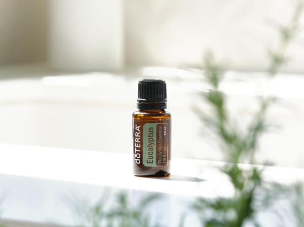 Смесь эфирных масел doTERRA Эвкалипт (из 5-ти уникальных видов), Eucalyptus, 15 мл