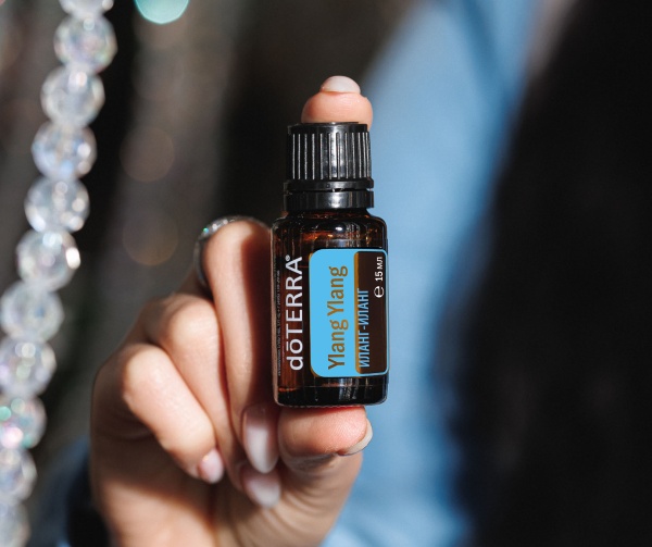 Эфирное масло dōTERRA Иланг-иланг, Ylang Ylang, 15 мл