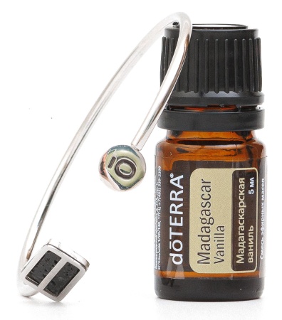 Набор doTERRA «Утонченная роскошь» браслет и мадагаскарская ваниль (5 мл)