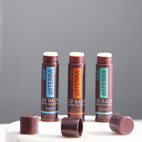 dōTERRA SPA Бальзам для губ «Тропический»