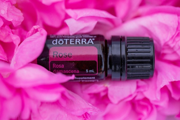 Эфирное масло doTERRA Роза, Rose, Rosa damascena, 5 мл