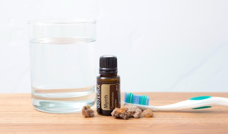 Эфирное масло dōTERRA Мирра, Myrrh, 15 мл