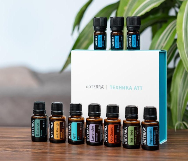 Набор эфирных масел для массажа doTERRA "Техника АТТ" (AROMATOUCH TECHNIQUE), 7x15 мл + 3x5 мл
