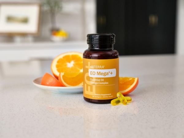 Комплекс doTERRA «EO Mega+» Омега с эфирными маслами, 90 капсул